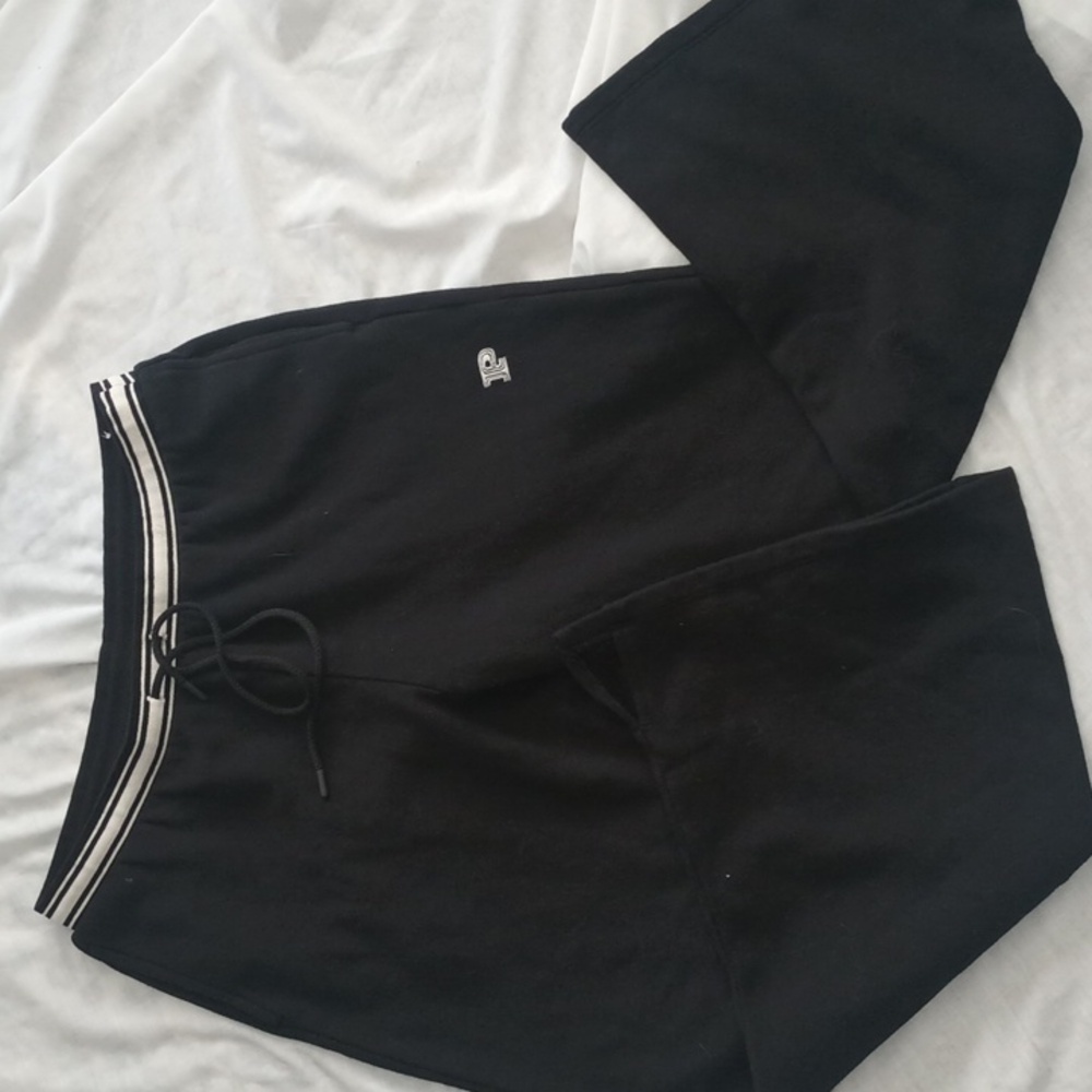 Victoria's Secret Pink- Flare Sweatpants L XL XXL Black Split Hem P Logo Bootcut - Picture 1 of 8